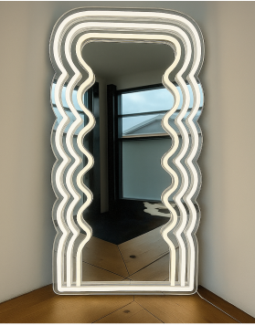 Neon Çerçeveli Dekoratif Boy Aynası